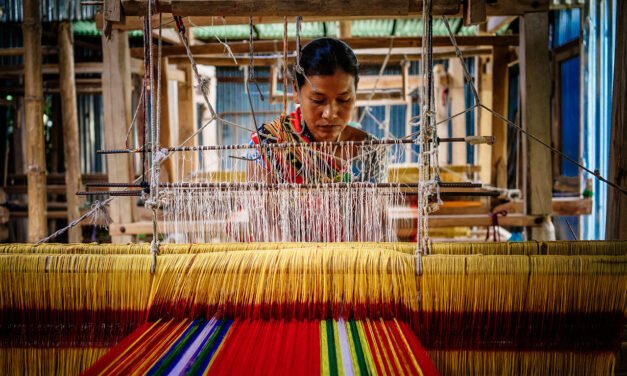 Exploring the Development of Tamil Nadu’s Textile Industry and Weaving Prosperity